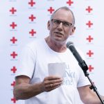 En randrusianer vender hjem: Generalsekretær i Røde Kors kommer til Randers