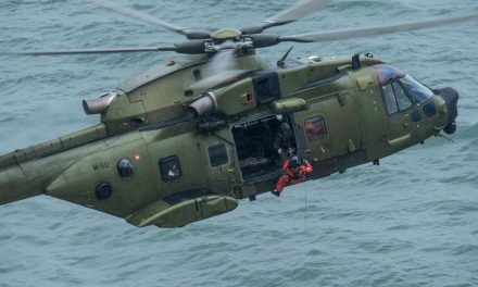Vinden kunne have kostet liv: Redningshelikopter i aktion