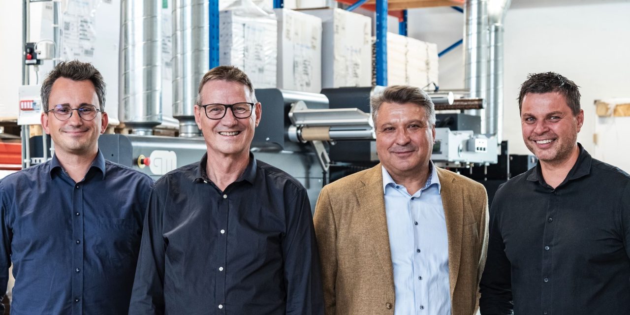 Buchs ekspanderer med labelvirksomhed i Randers