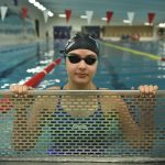 464 børn har fået støtte til fritidsaktiviteter: Elisabeth finder fællesskab i svømmeklubben