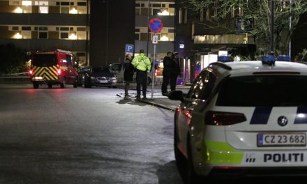 Eftersøgt i måneder: 24-årig, der torsdag blev anholdt i Randers, er sigtet for drabsforsøg i internt rockeropgør